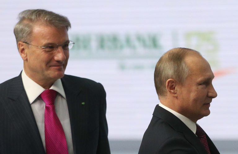 Putin Allies Woo Trump with Rare Earth Mineral Deposits
